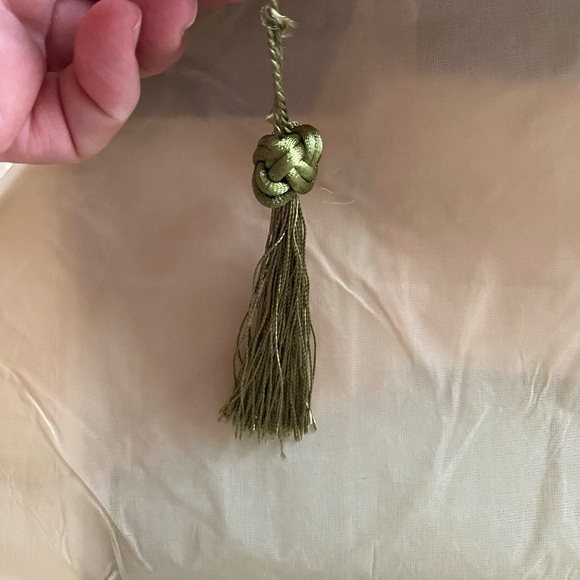 Table runner - Picture 3 of 5